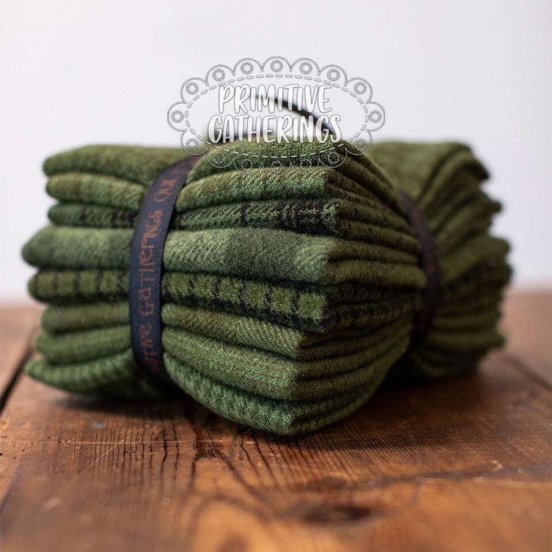 (8) 8" x 14" Wool Piece Bundle Holly