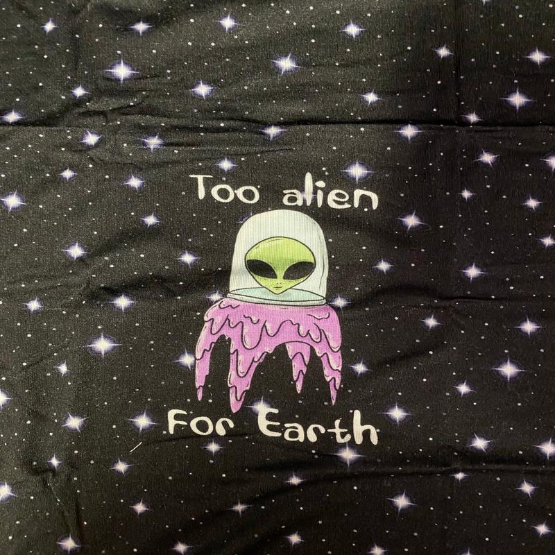 Too Alien Panel - RETAIL