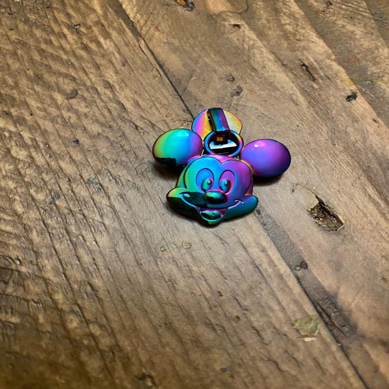 Mouse Face Zipper Pull - Retail