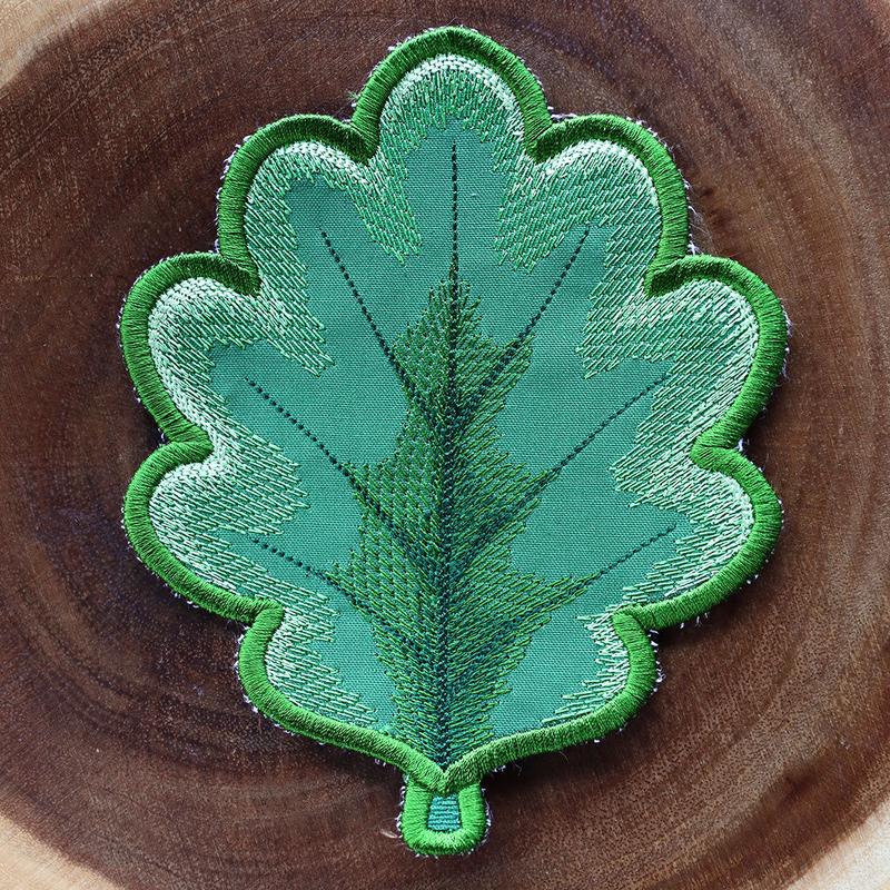 Autumn Oak Leaf Coaster (In-the-Hoop)
