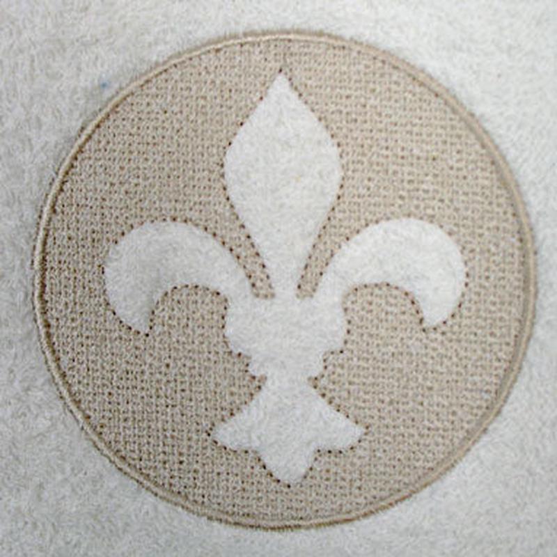 Fleur de Lis (Embossed)