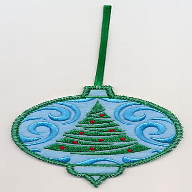 Filigree Christmas Tree Ornament 1 (In-the-Hoop)