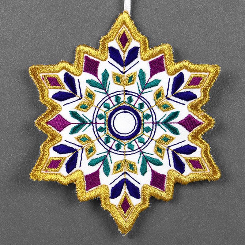 Festive & Fancy Snowflake Ornament (In-the-Hoop)