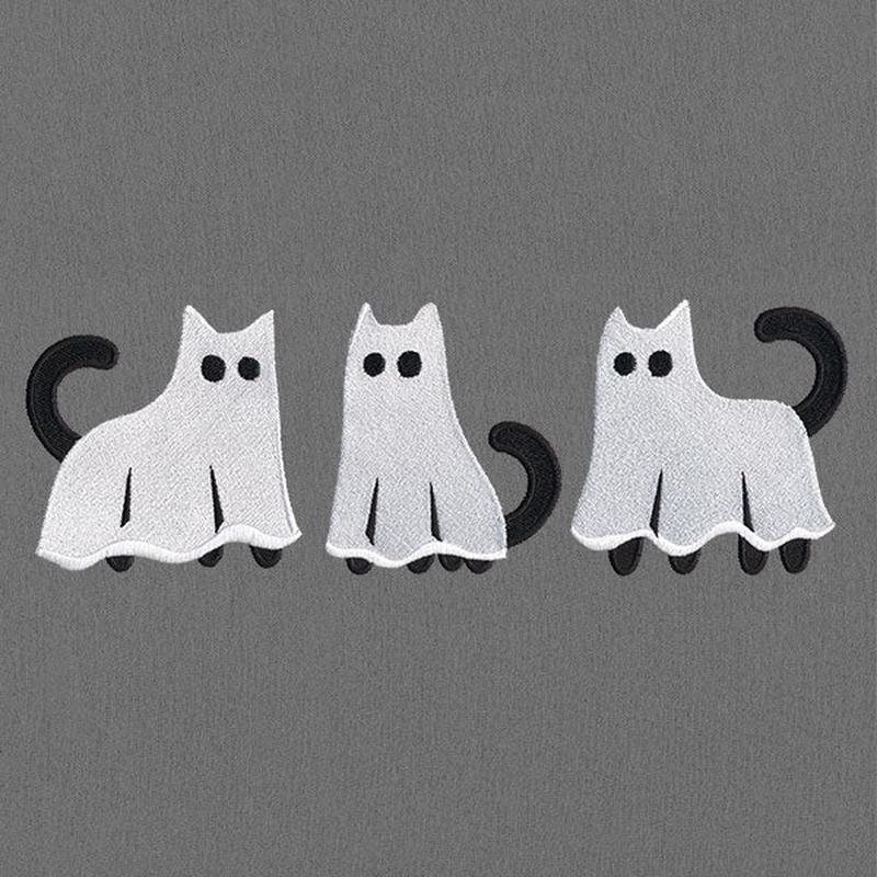 Feline Spooky Ghost Cat Border