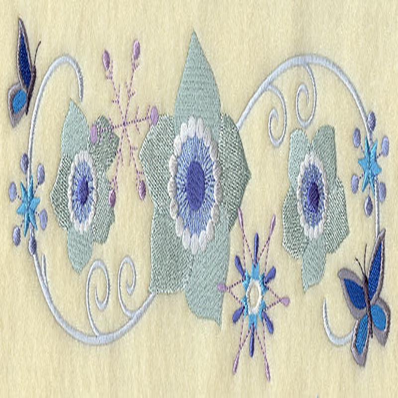 Feliz Flutterby Wintry Rose Border