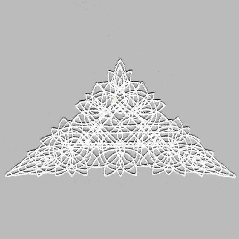 Fancy Lace Decor - Triangle (Battenburg Lace)