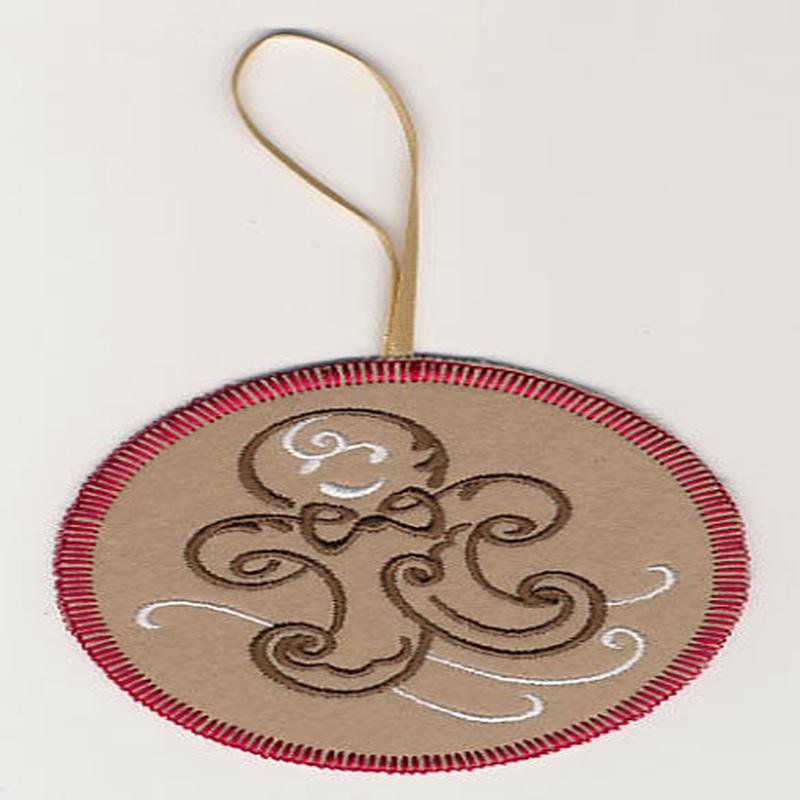 Fa La La Filigree Gingerbread Cookie Ornament (In-the-Hoop)