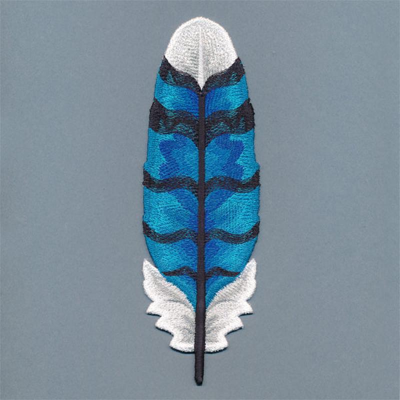Exquisite Blue Jay Feather (In-the-Hoop)