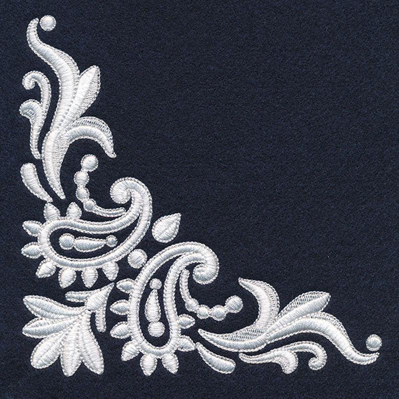Exquisite Western Paisley Corner (Whitework)