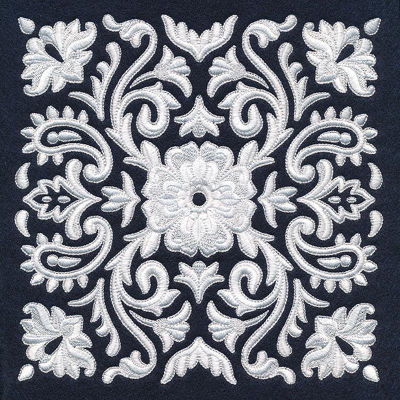 Exquisite Western Paisley Feature (Whitework)