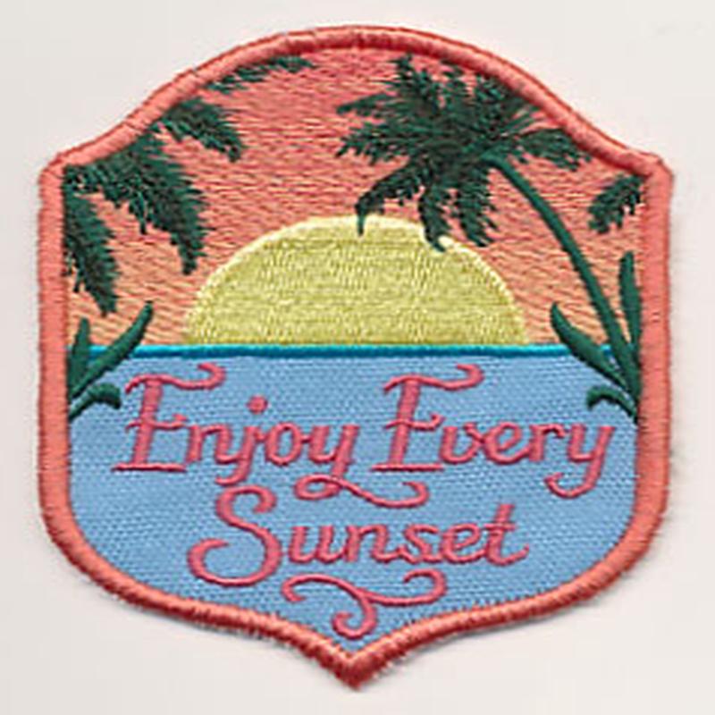 Enjoy Every Sunset Magnet (In-the-Hoop)