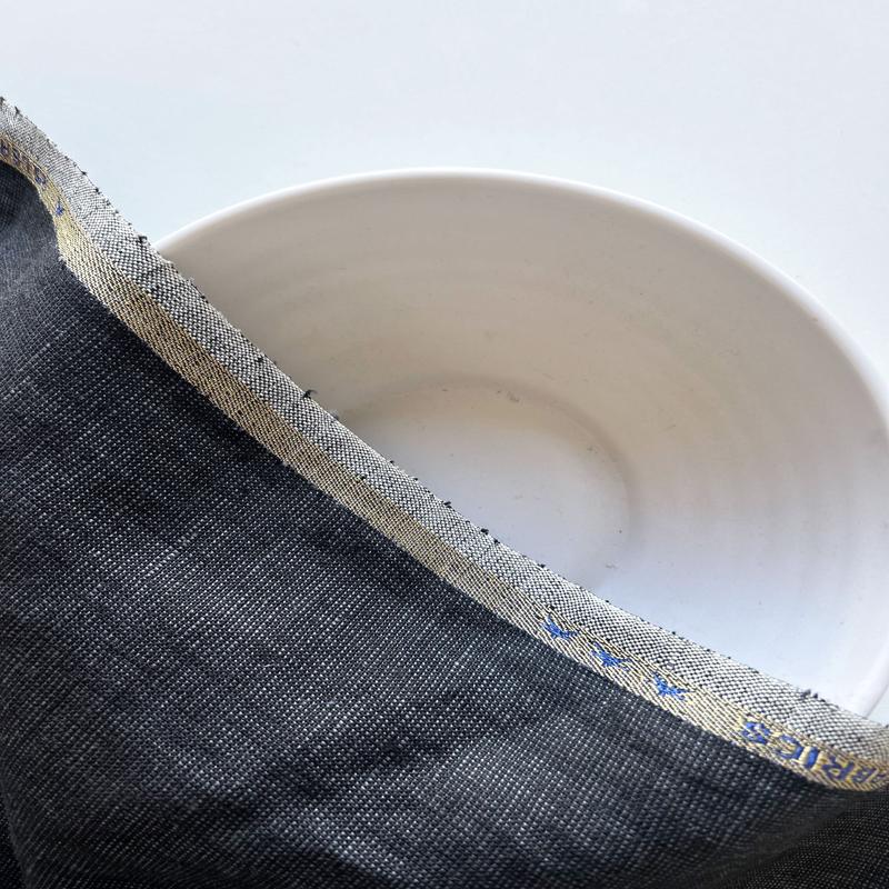 Black 25 Lea Suiting Linen Dark Yarn Dyed Fabric 58"