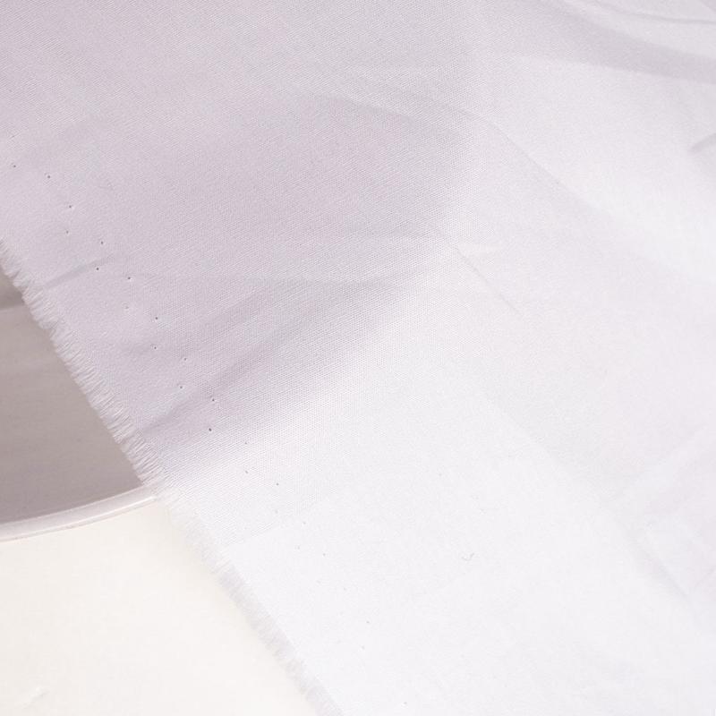 White 40s (132 x 72) Cotton Poplin Fabric