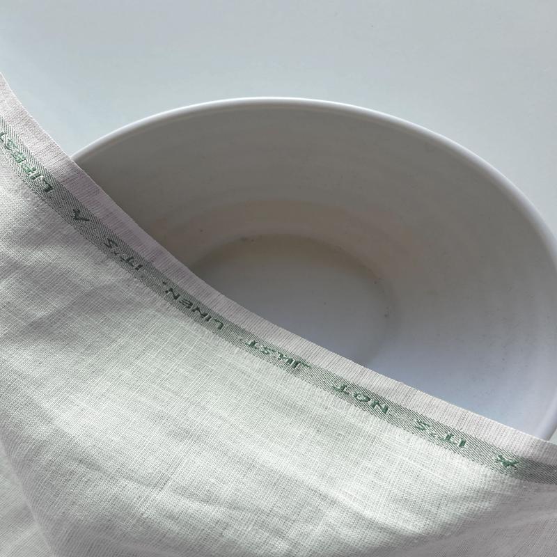 Off-White 40 Lea Linen Yarn Dyed Fabric 58"