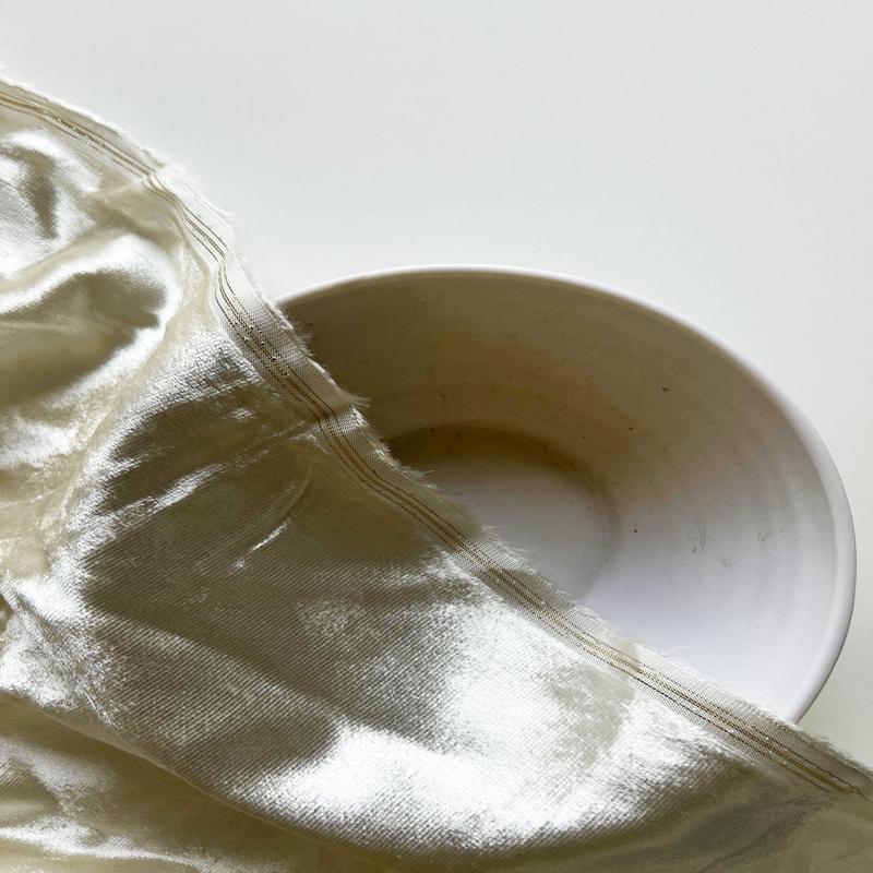 Off-White Viscose Velvet Fabric 46" - 22 Kg