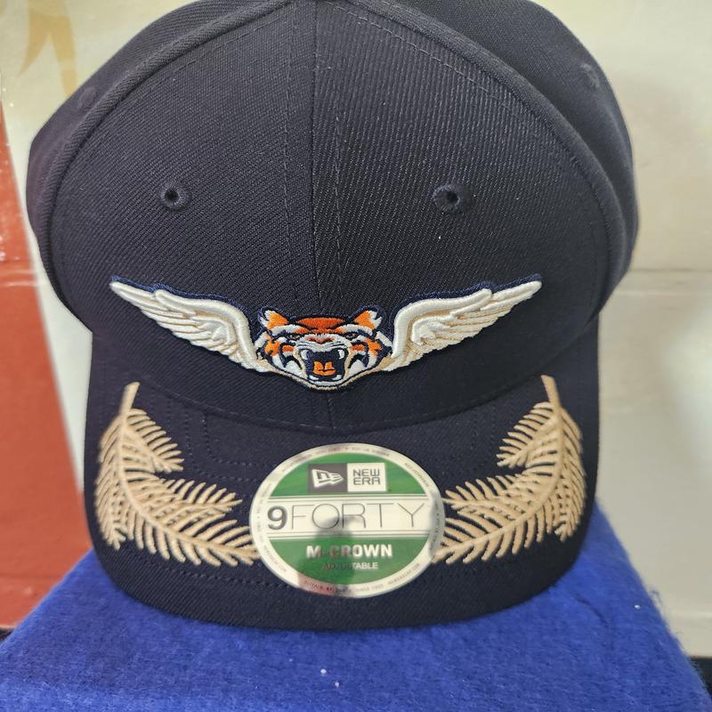 Flying Tigers 940 Winged Tiger Snapback Hat