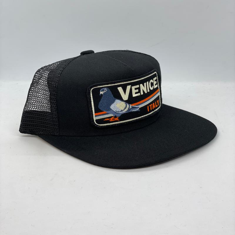 Venice Italy Pigeon Pocket Hat