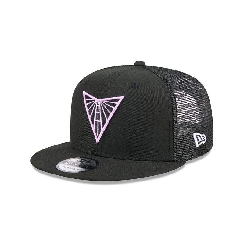 Golden State Valkyries Black 9FIFTY Trucker Hat