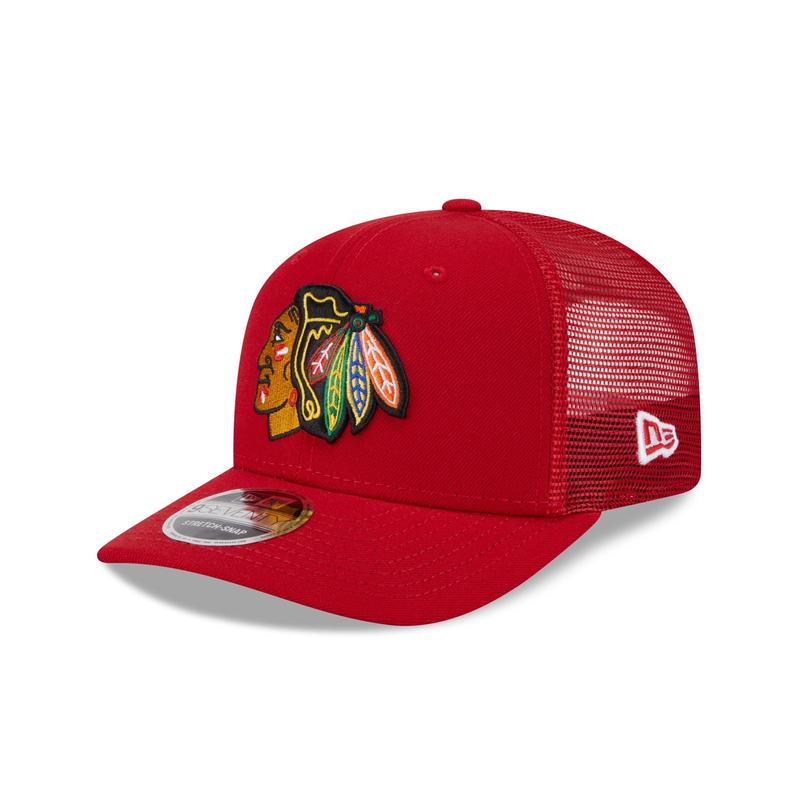 Chicago Blackhawks Simple 9SEVENTY Trucker Hat