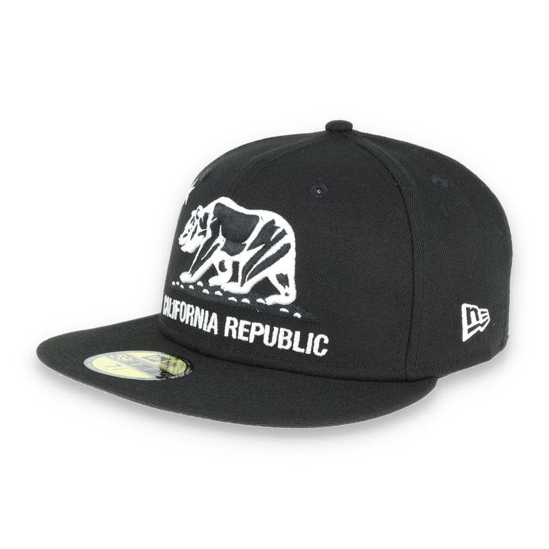 NEW ERA CALIFORNIA REPUBLIC 59FIFTY FITTED BLACK AND WHITE HAT