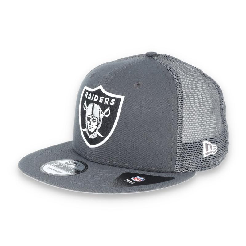 LAS VEGAS RAIDERS NEW ERA TMC TRUCKER 9FIFTY SNAPBACK ADJUSTABLE HAT-DARK GREY