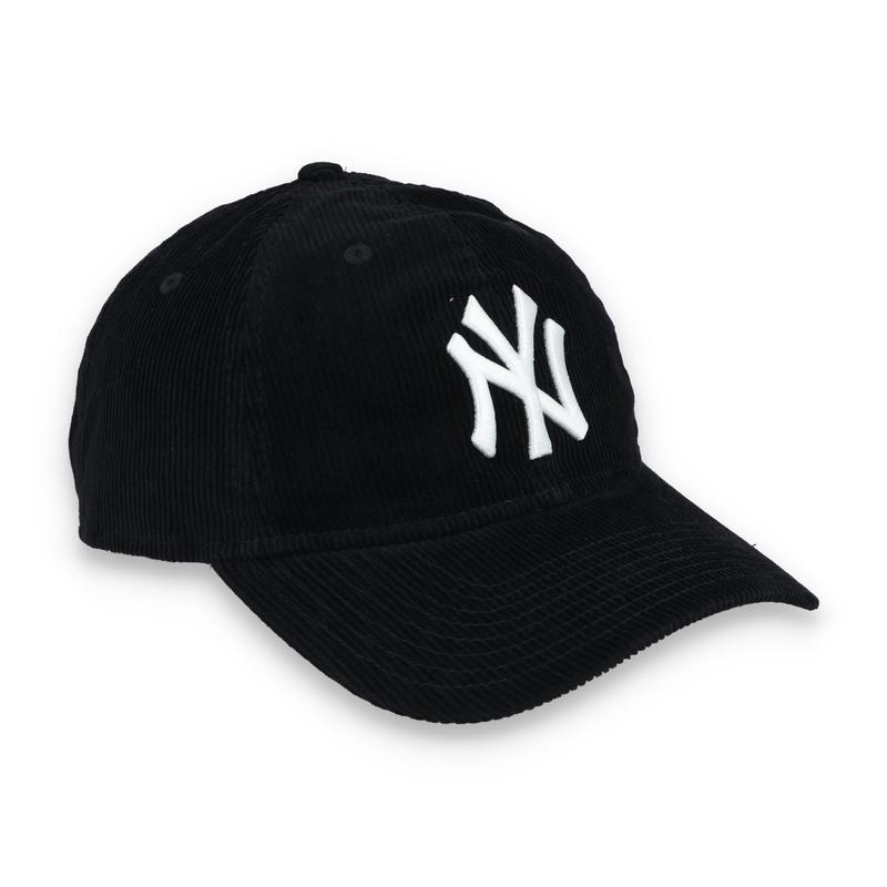 New Era New York Yankees Corduroy 9TWENTY Adjustable Hat-Black/White
