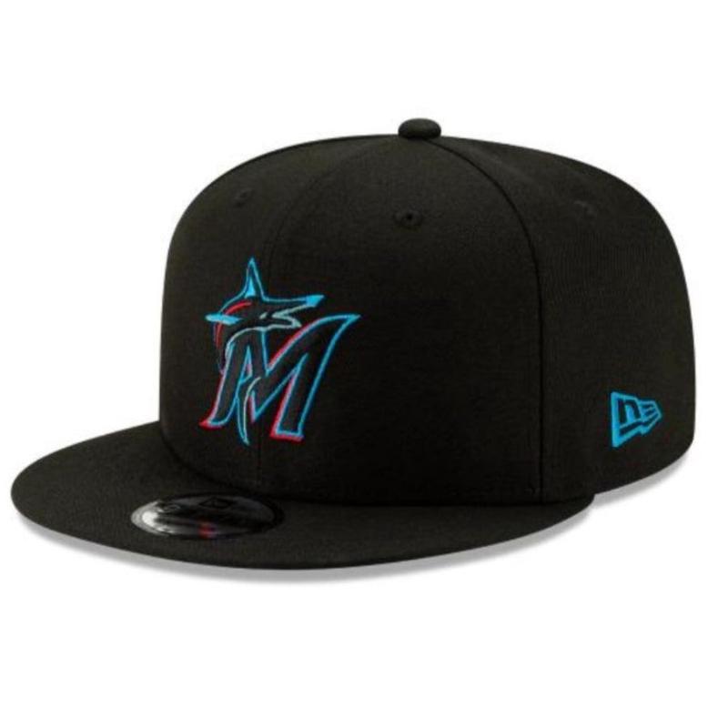 New Era Miami Marlins Team Color Basic 9FIFTY Snapback-Black